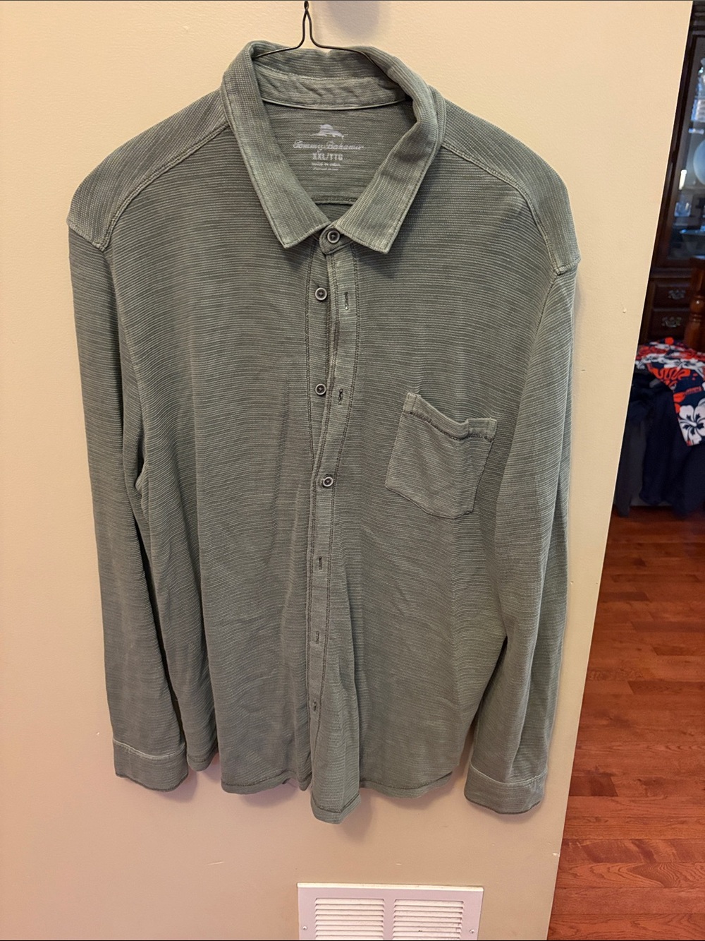 Tommy Bahama Lightweight Button-Up Shirt Jacket in Sage Green